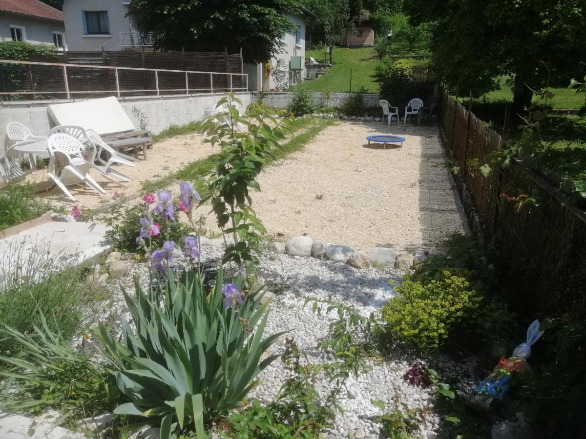 Bryan Lägenhet Saint-Jean-en-Royans Exteriör bild